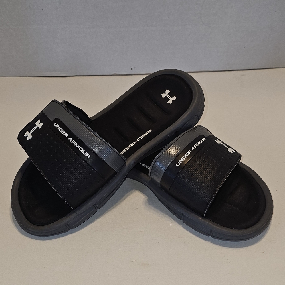 Under Armour 4D Foam Slides Sandals  Youth Size 1 Black 7CFQPF6400966